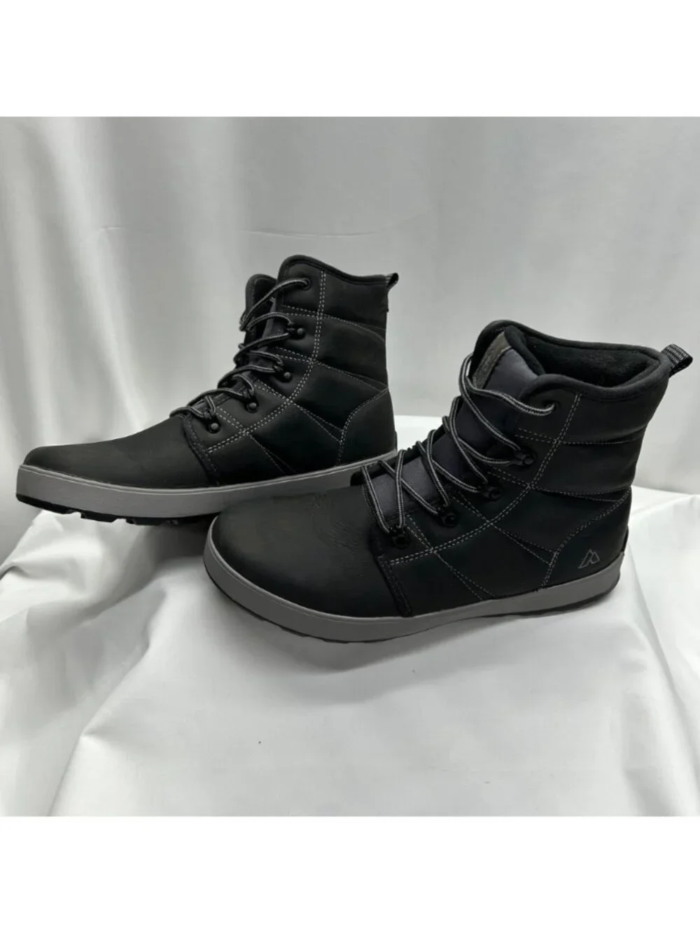 Alpine Design Kamik Men's  Black Vibram Sole Waterproof Winter Boots Size 12
